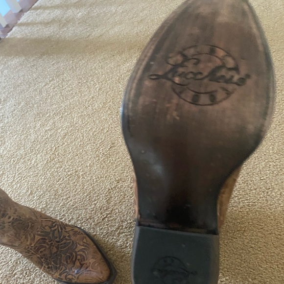 Lucchese Leather Cowboy Boots M5711 - Picture 7 of 12